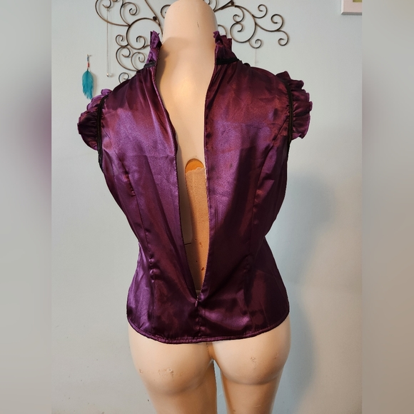 Satin & lace blouse - Picture 5 of 7